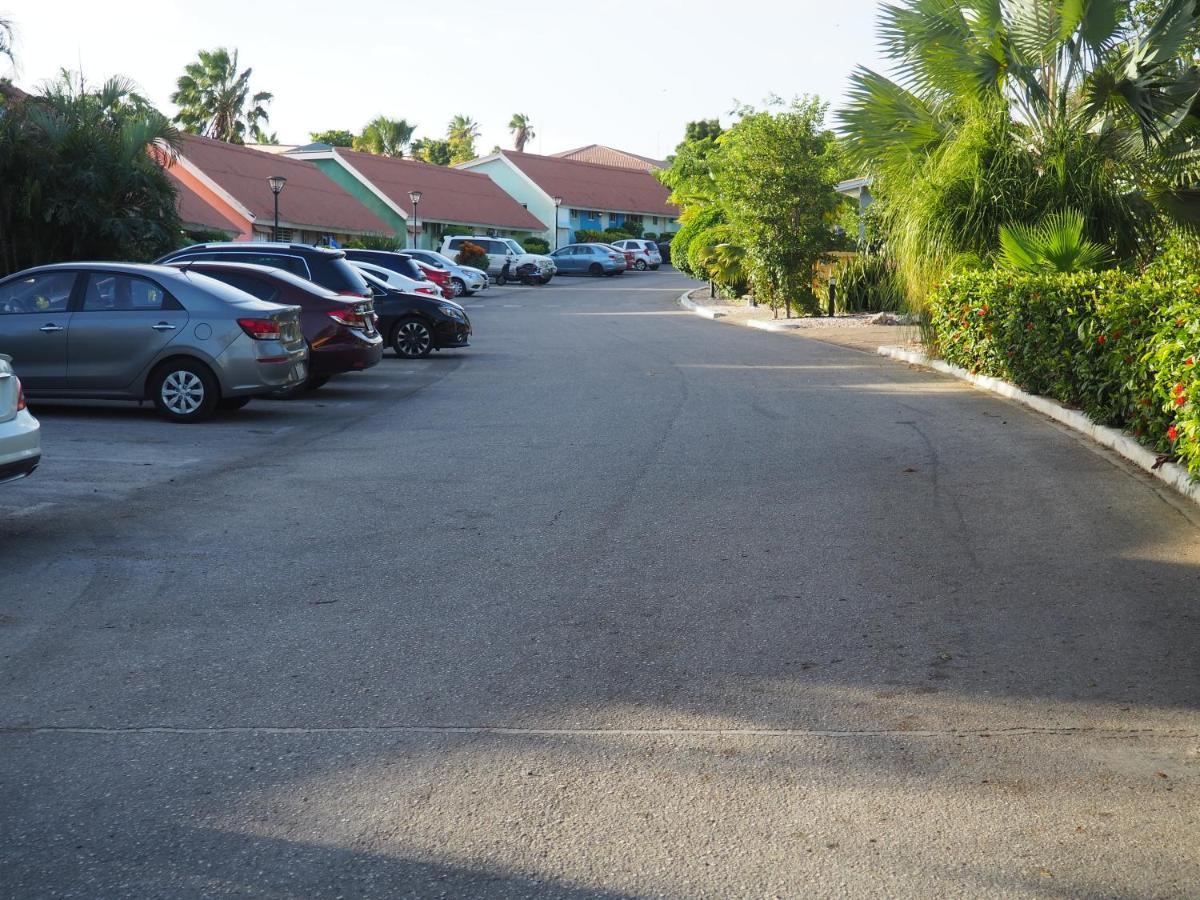 Kas Di Bami A-186 Op Seru Coral Resort - Ruim Appartement Met Groot Zwembad En Tropische Tuin Willemstad Exteriér fotografie