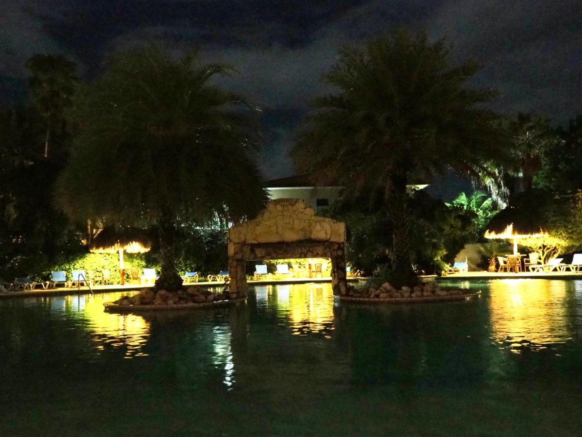 Kas Di Bami A-186 Op Seru Coral Resort - Ruim Appartement Met Groot Zwembad En Tropische Tuin Willemstad Exteriér fotografie